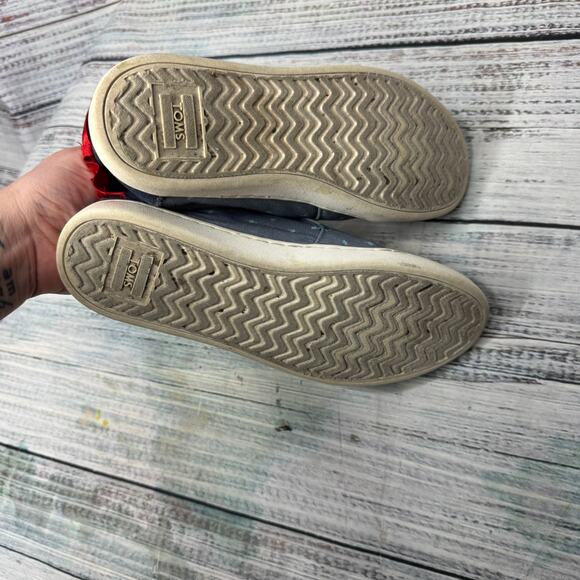 TOMS x Disney Snow White Women’s 6.5 Limited Edition Rare - Picture 5 of 5